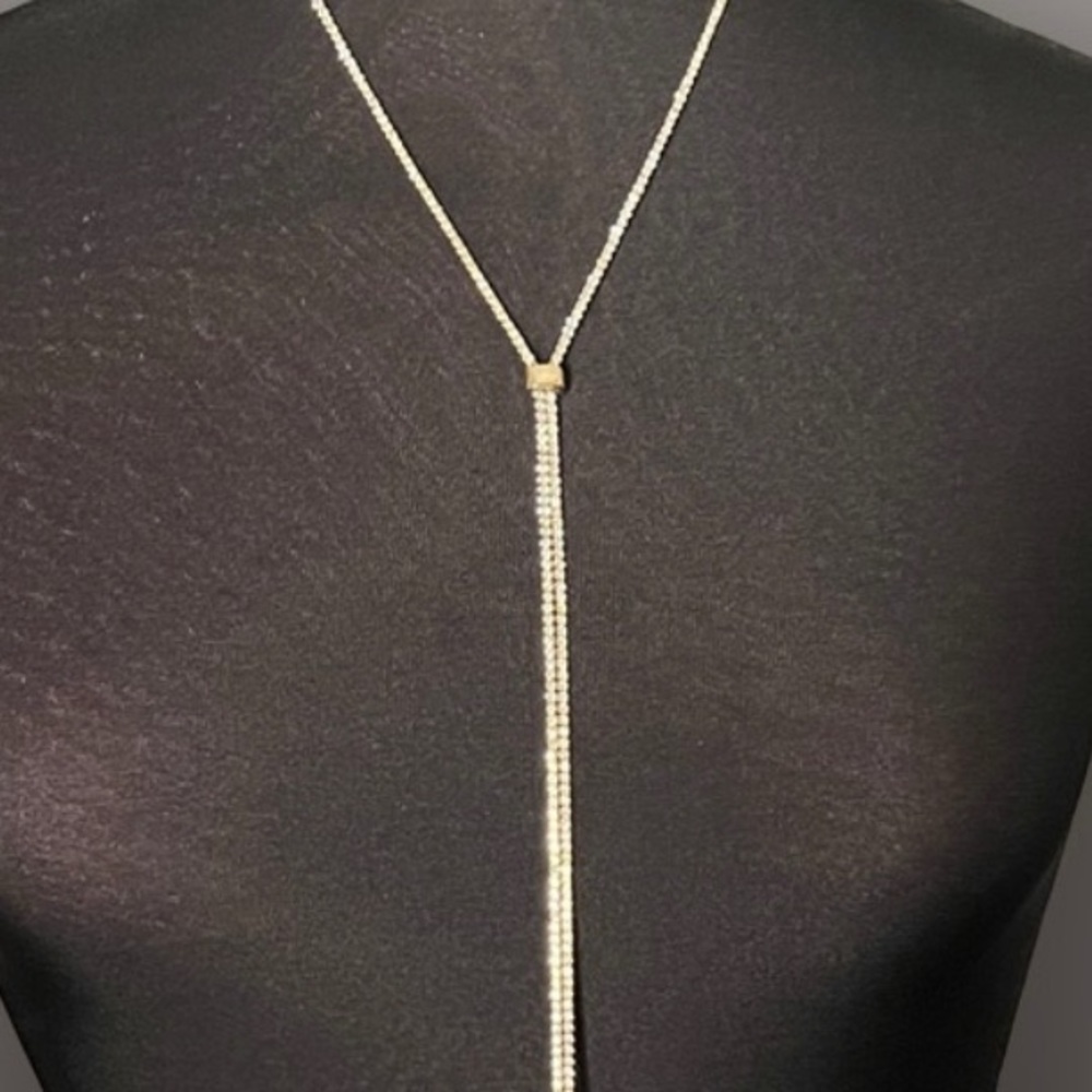 🎉HOST PICK 🎉 GOLD Crystal Sister Lariat - very versatile - Picture 5 of 7
